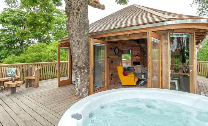 External shot at Trawscwm Treehouse